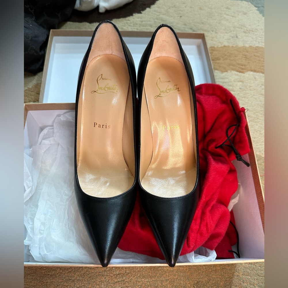 Like new C L heels